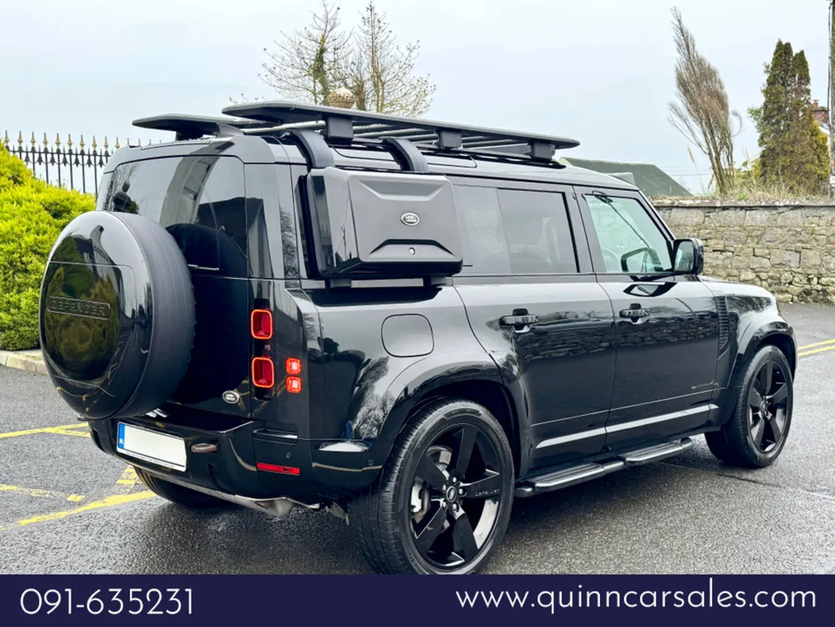 Land Rover Defender 110 P400e X-DYNANIC AUTO URBAN - Image 3