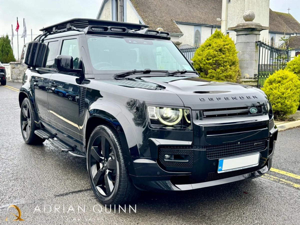 Land Rover Defender 110 P400e X-DYNANIC AUTO URBAN - Image 4