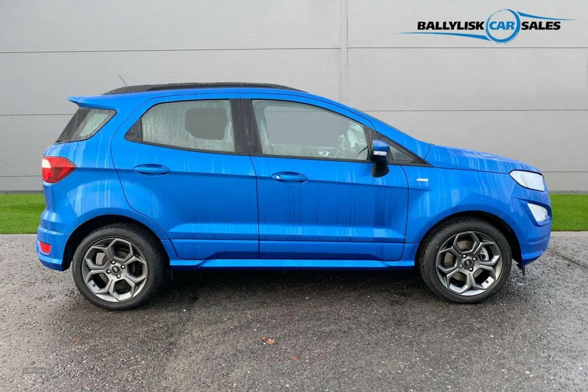Ford EcoSport 1.0T 125PS ST-Line in Blue with 33K - Image 3