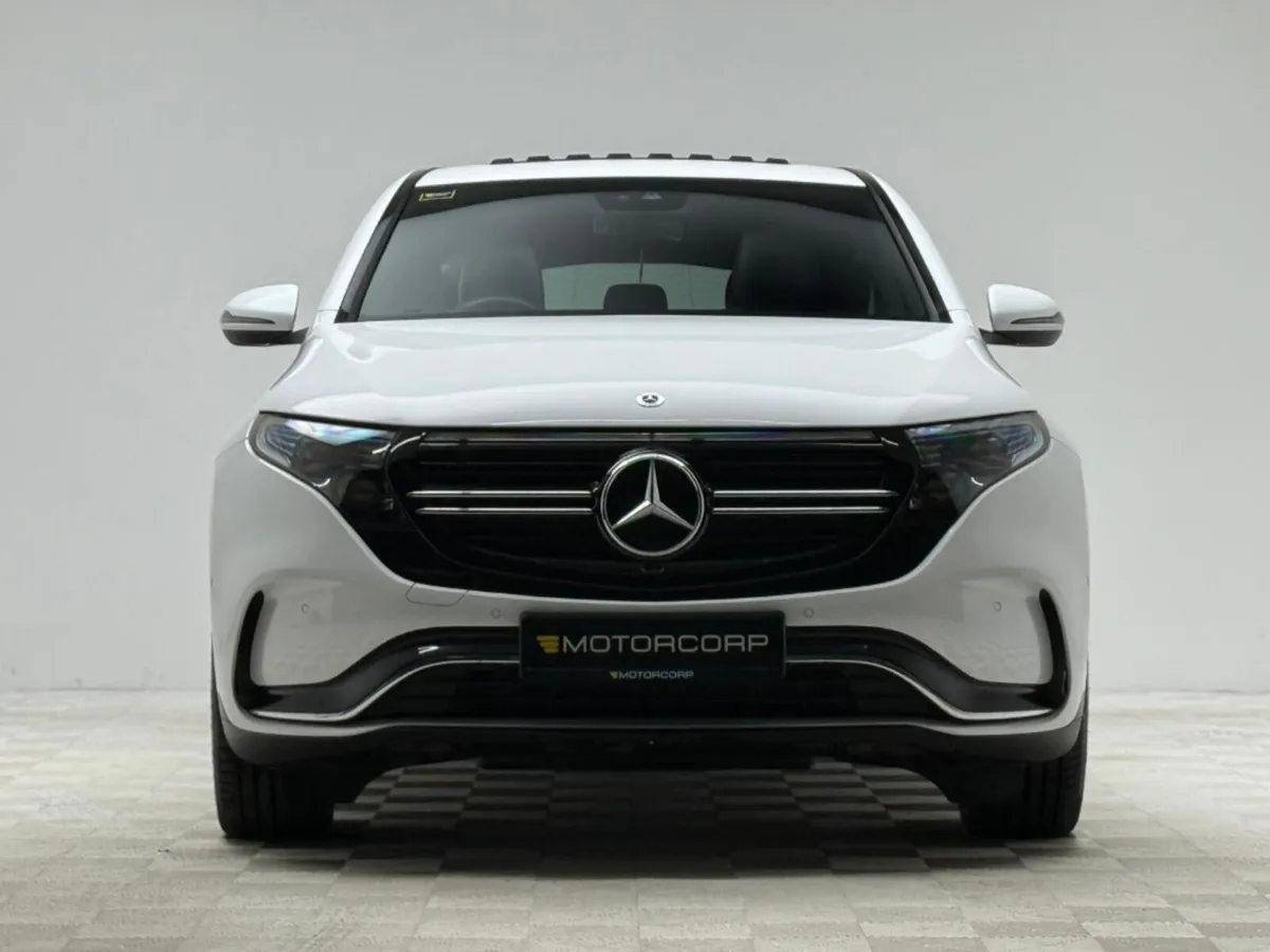 Mercedes-Benz EQC 400 AMG LINE PREMIUM 4MATIC - Image 2