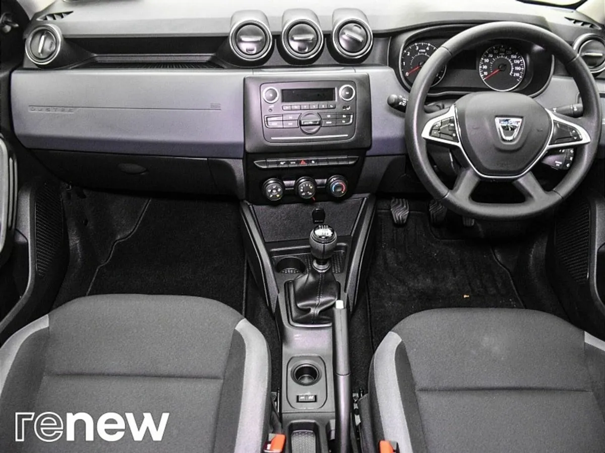 Dacia Duster Blue dCi 115 Essential - Image 3