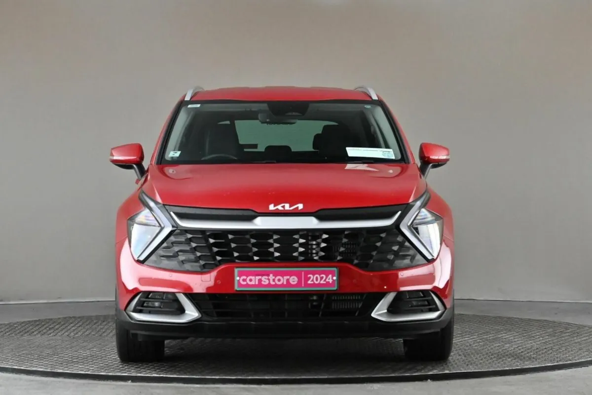 Kia Sportage 1.6 D 6SPD K3 **FULL LEATHER** - Image 2