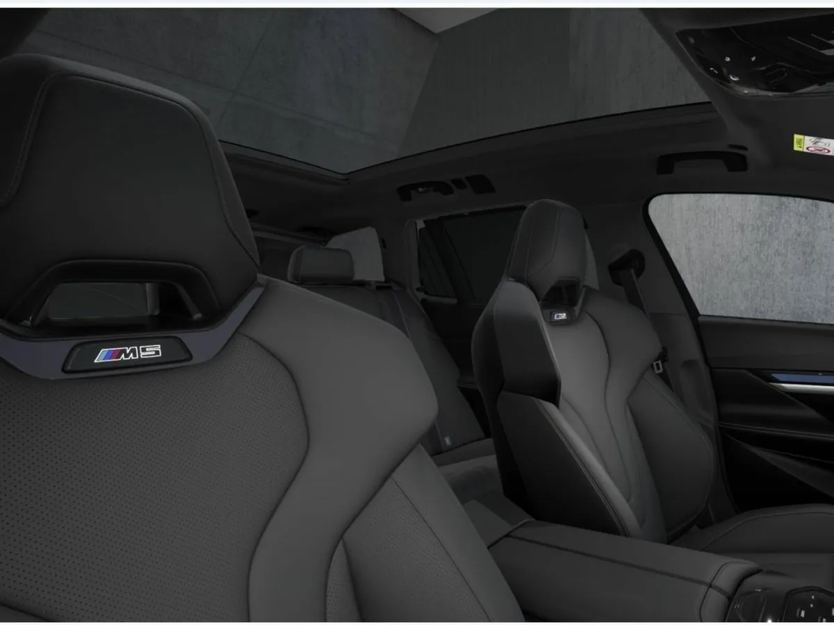 BMW M5 G99 Touring - Image 4