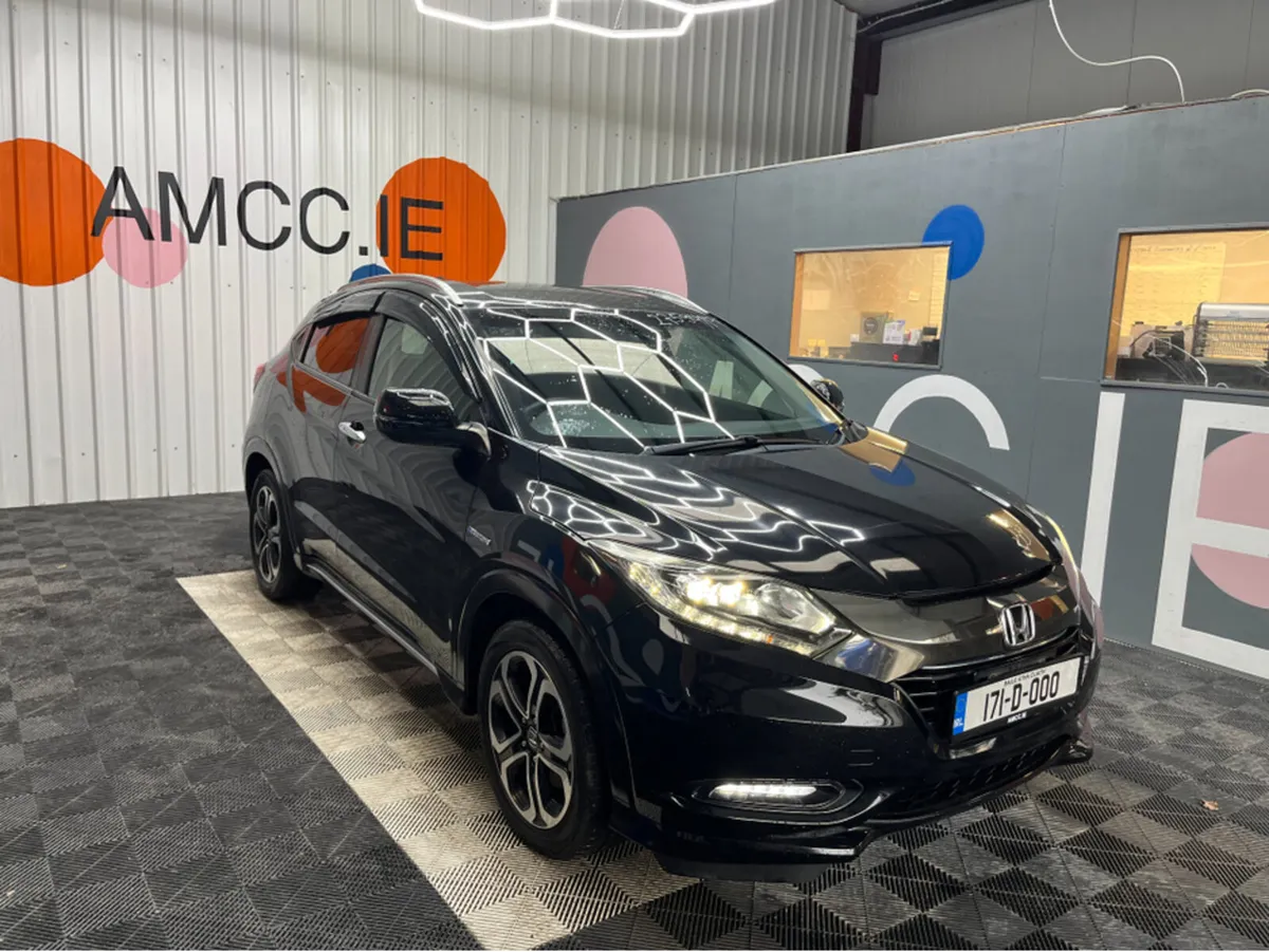 Honda Vezel €17950! 2017 HONDA VEZEL HYBRID Z SENS - Image 1