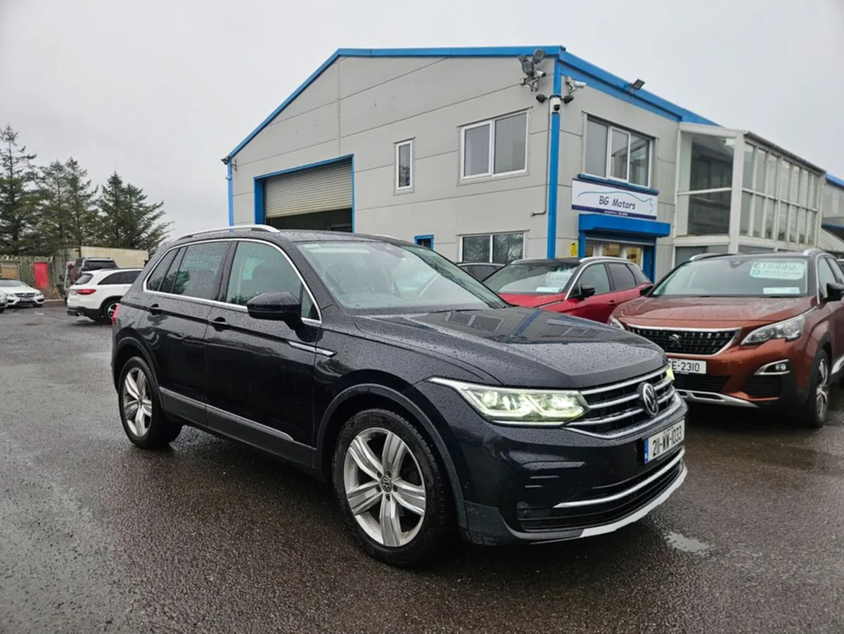 Volkswagen Tiguan Eleg 2.0tdi D7F 150HP 5DR Auto