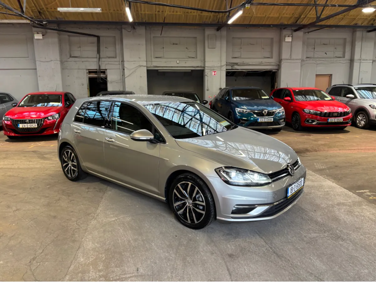 Volkswagen Golf Automatic DSG  Bluemotion Hiline o - Image 1
