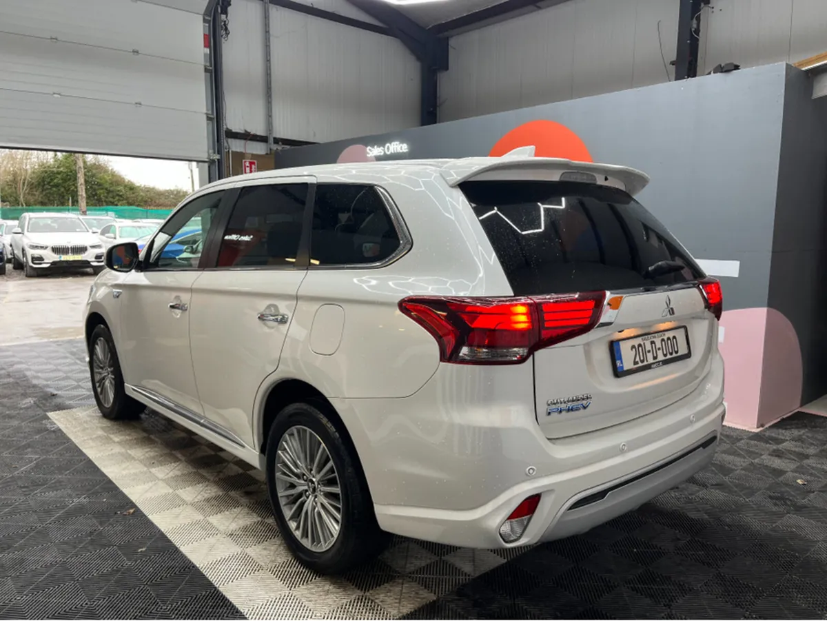 Mitsubishi Outlander €23950! 2020 MITSUBISHI OUTLA - Image 4