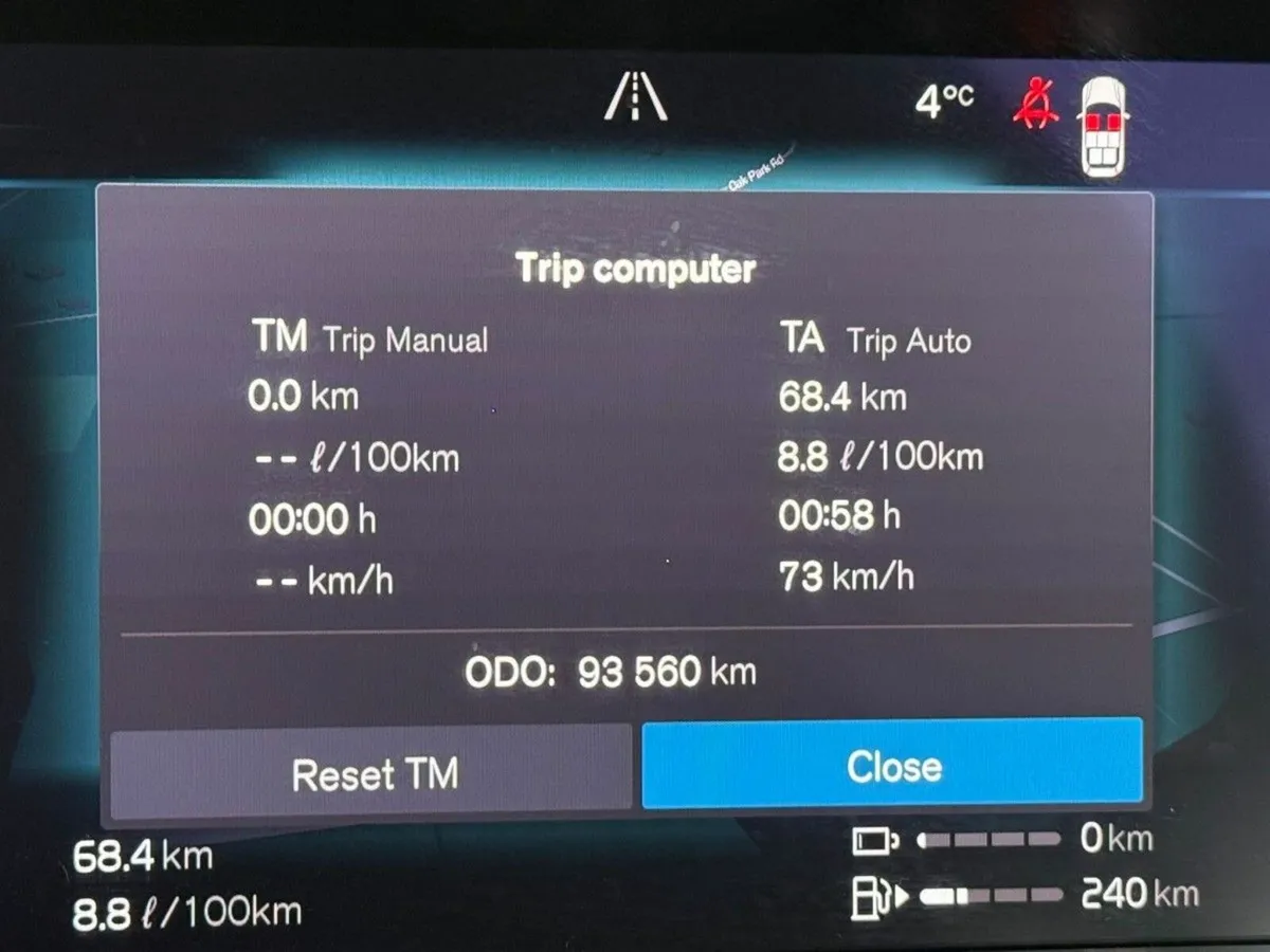 Volvo XC90 T8 BRIGHT *2YR WARRANTY* €200 P/W - Image 2