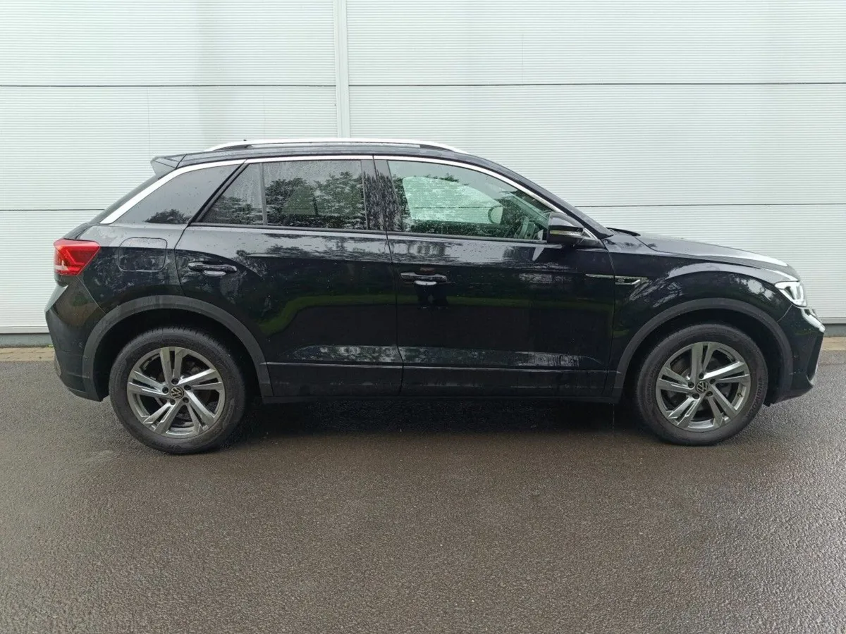 Volkswagen T-Roc 2.0 TDI 150HP R-Line DSG Auto 7sp - Image 2