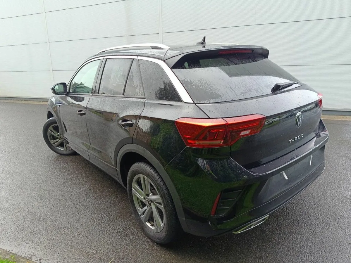 Volkswagen T-Roc 2.0 TDI 150HP R-Line DSG Auto 7sp - Image 3