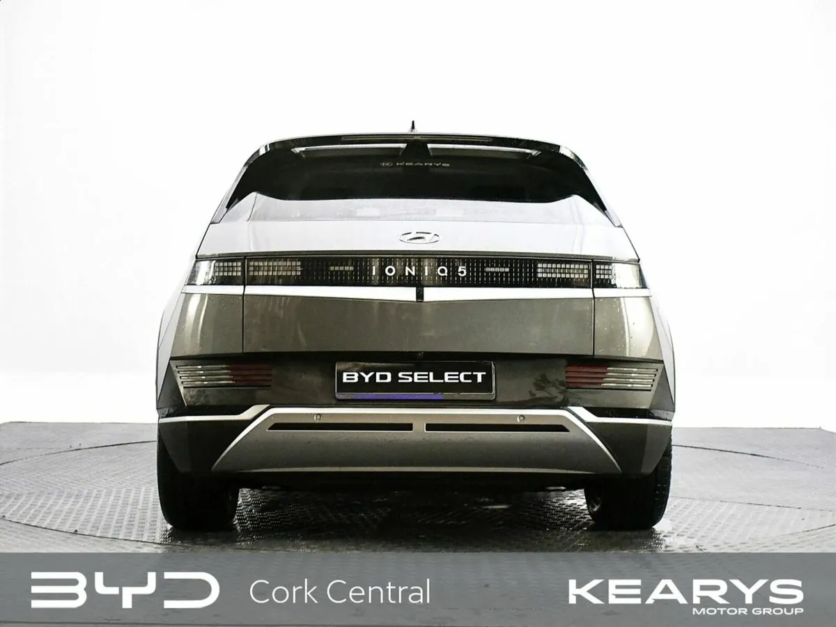 Hyundai IONIQ 5 Executive Plus 58kWh 5DR - Image 3