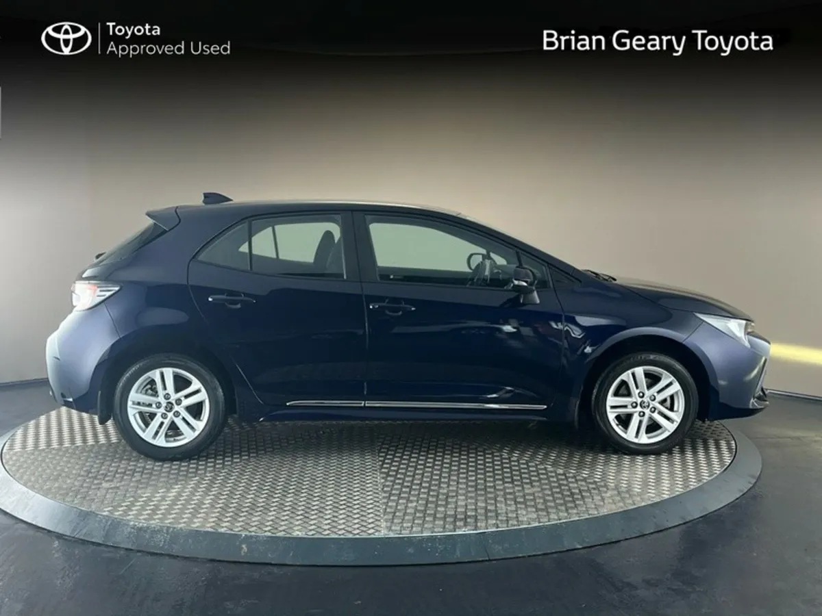 Toyota Corolla HYBRID LUNA H/B - Image 3