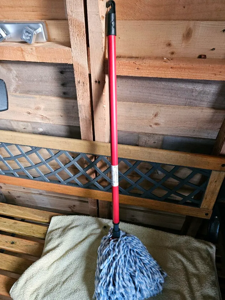 Vileda Mop - Image 1