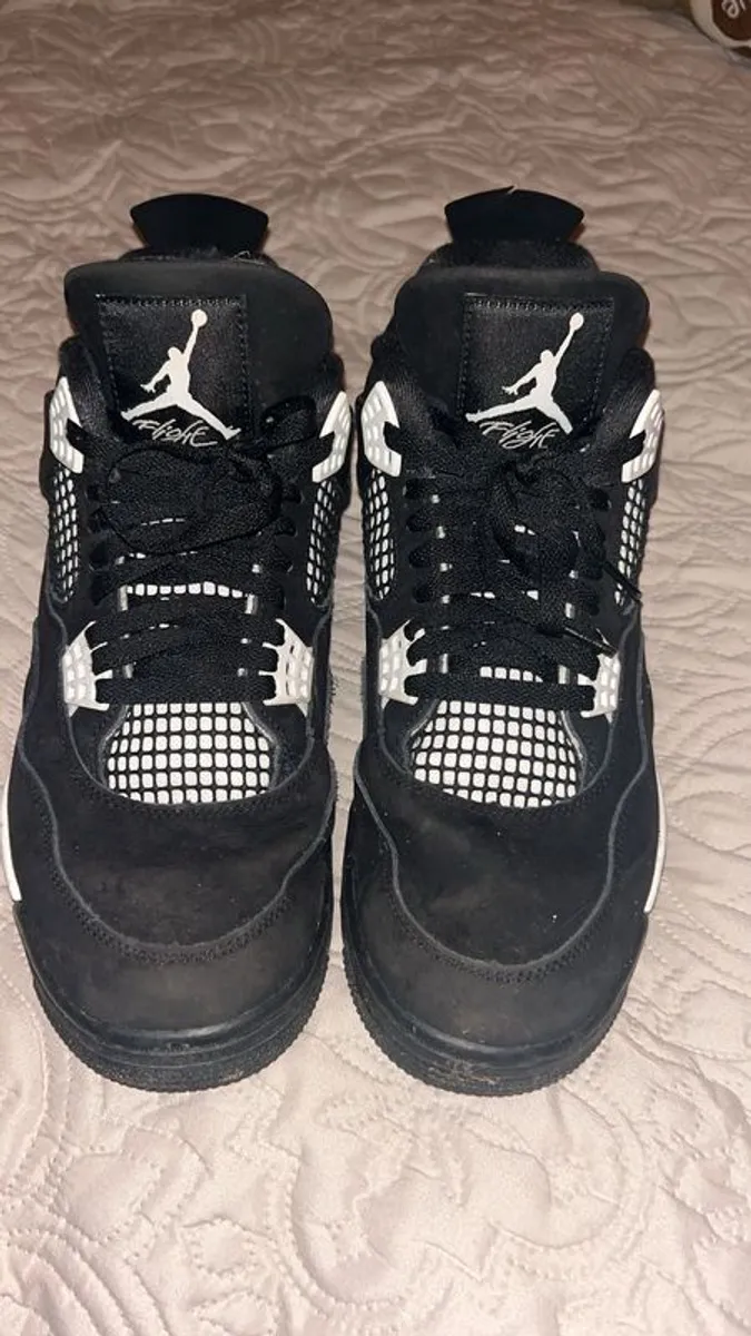 Jordan 4s and Dior CDs - Image 1