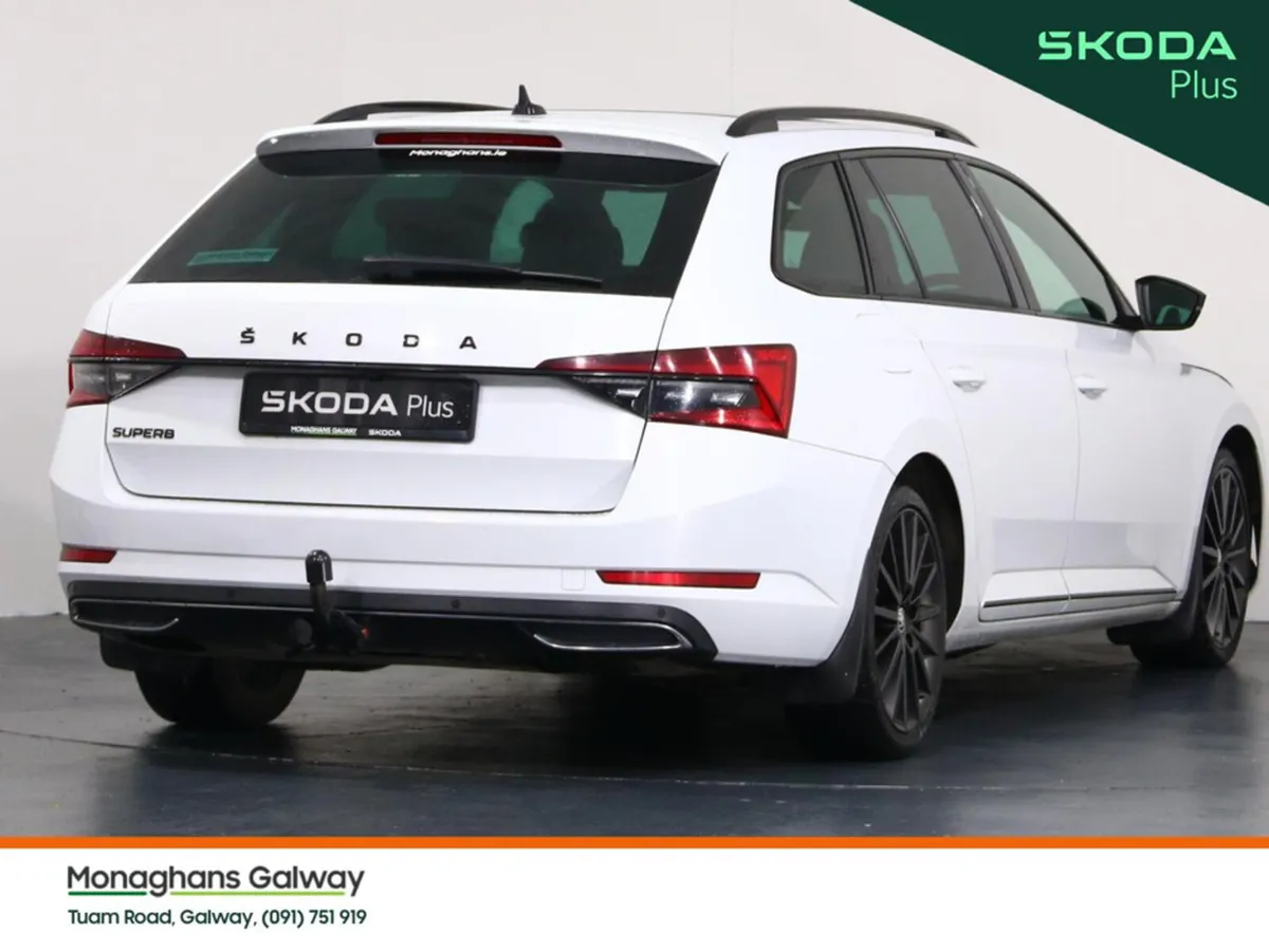Skoda Superb COMBI SPORTLINE 2.0 TDI 150HP AUTO - Image 4
