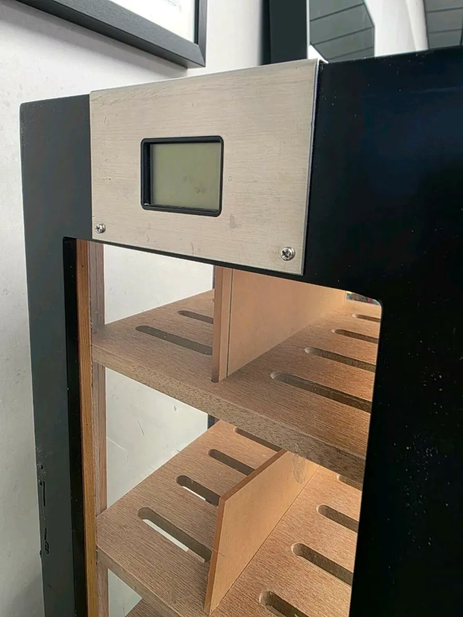 Cigar humidor - Image 3