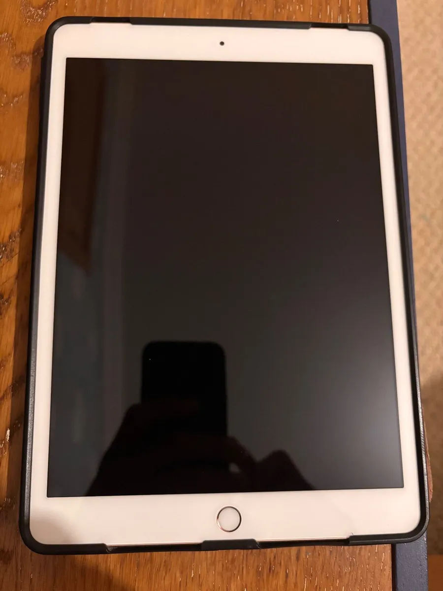 iPad 8th gen, 32GB