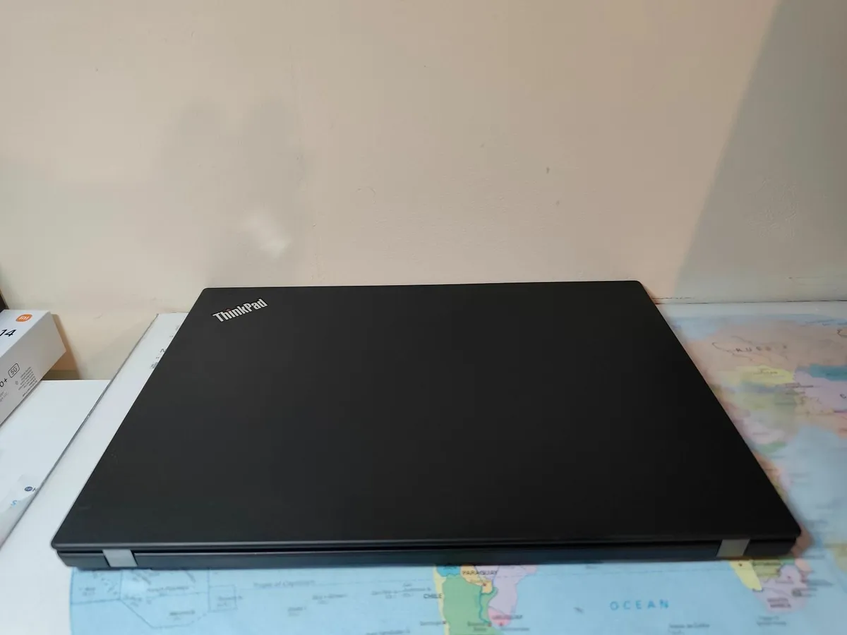 Lenovo ThinkPad T490 Intel i7 8th Gen | 16GB RAM | - Image 4