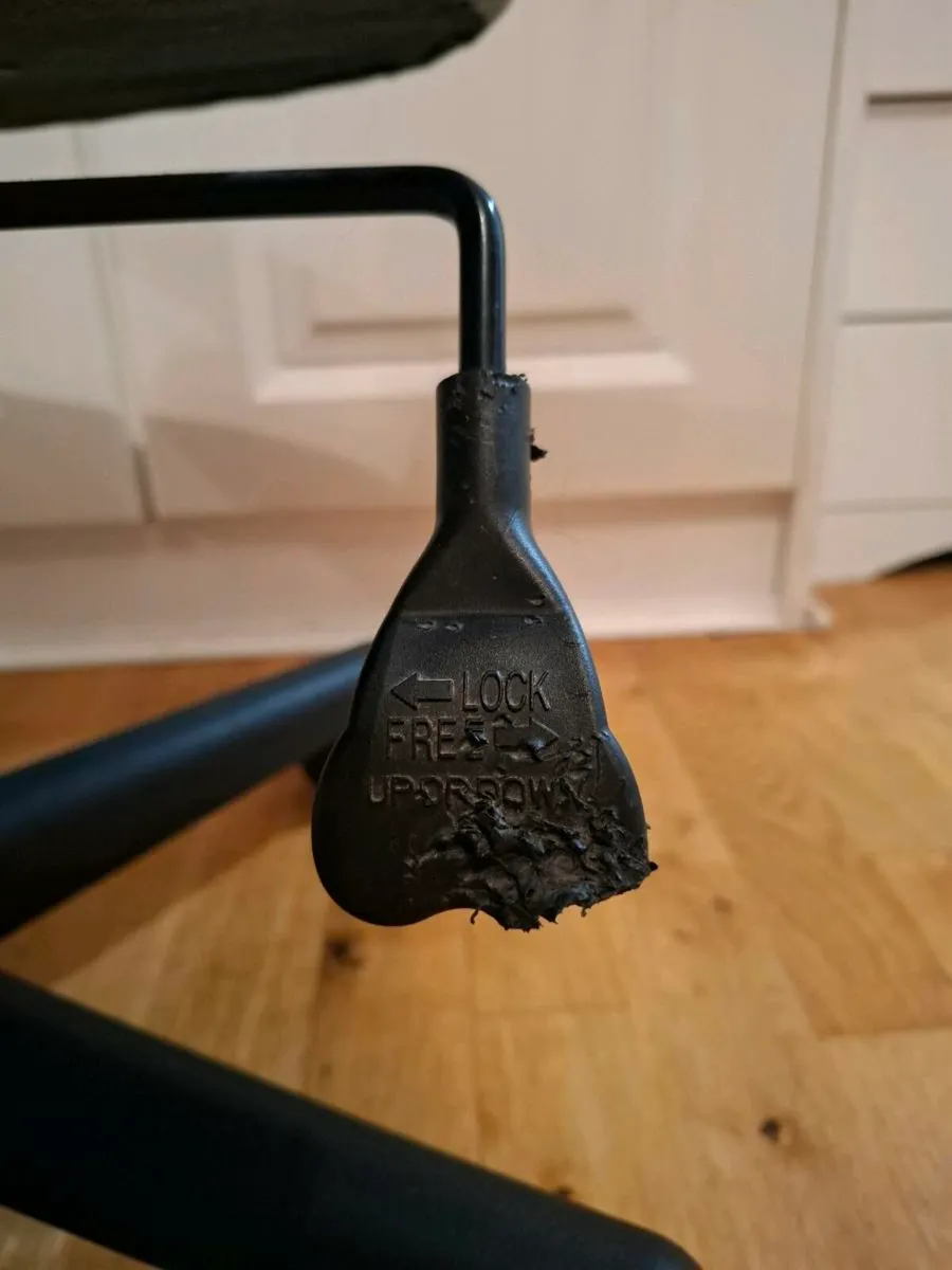 Office  chair - Image 4