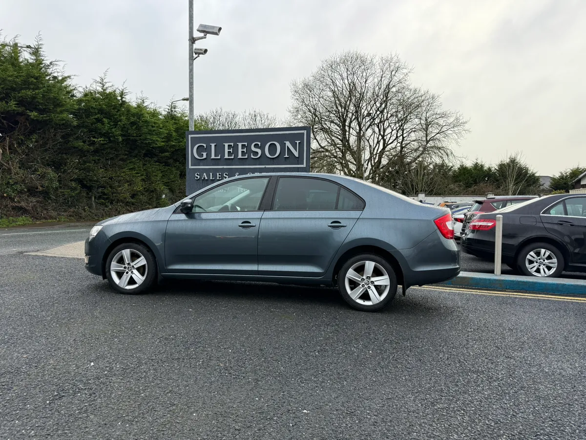 162 Skoda Rapid Sport 1.4 TDi Diesel - Image 2