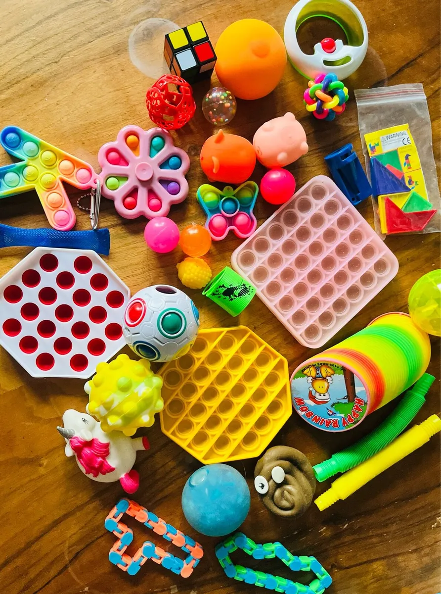 In perfect condition toys - Image 4