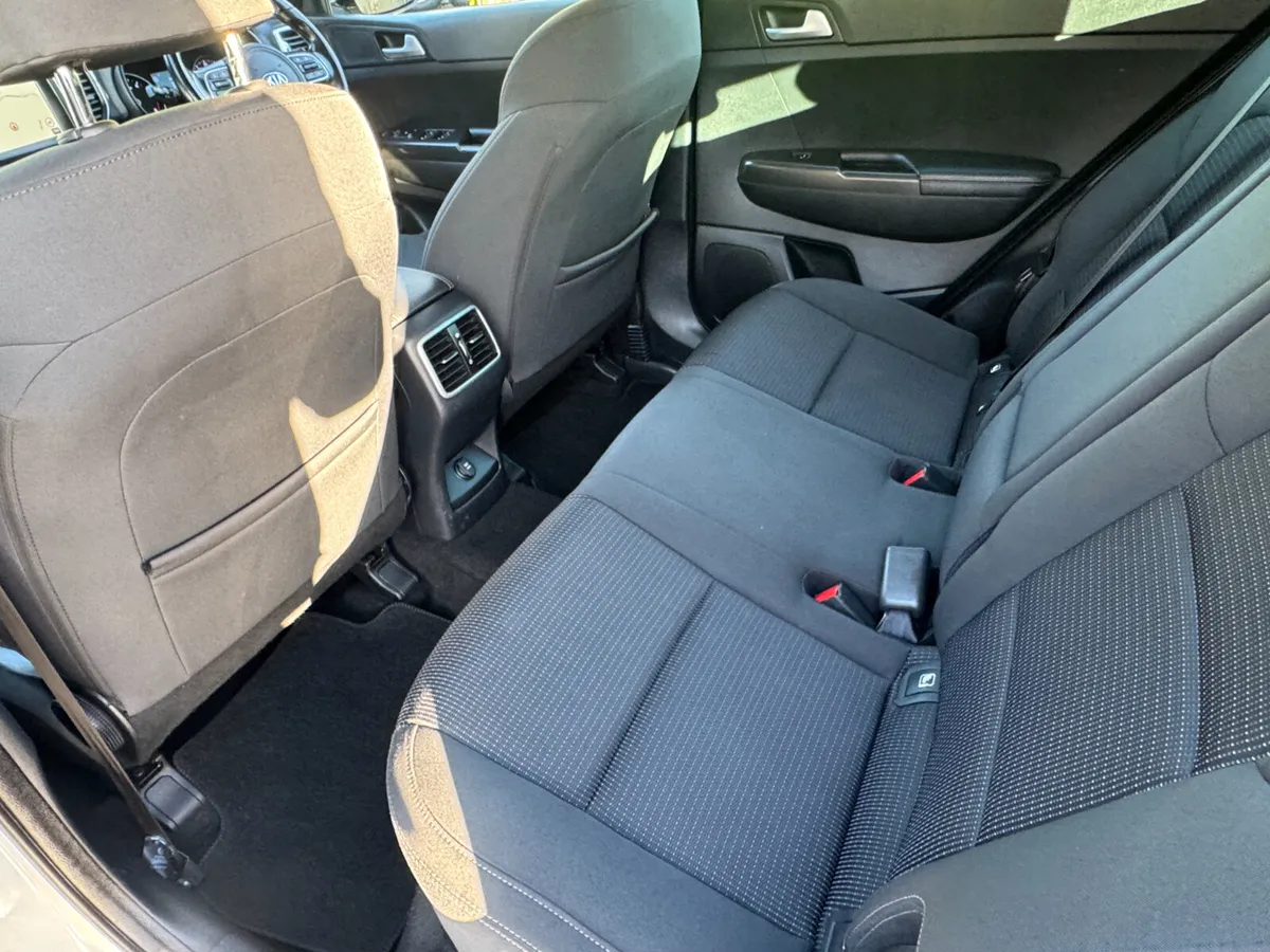 2018 Kia Sportage 1.7 Diesel - Image 4