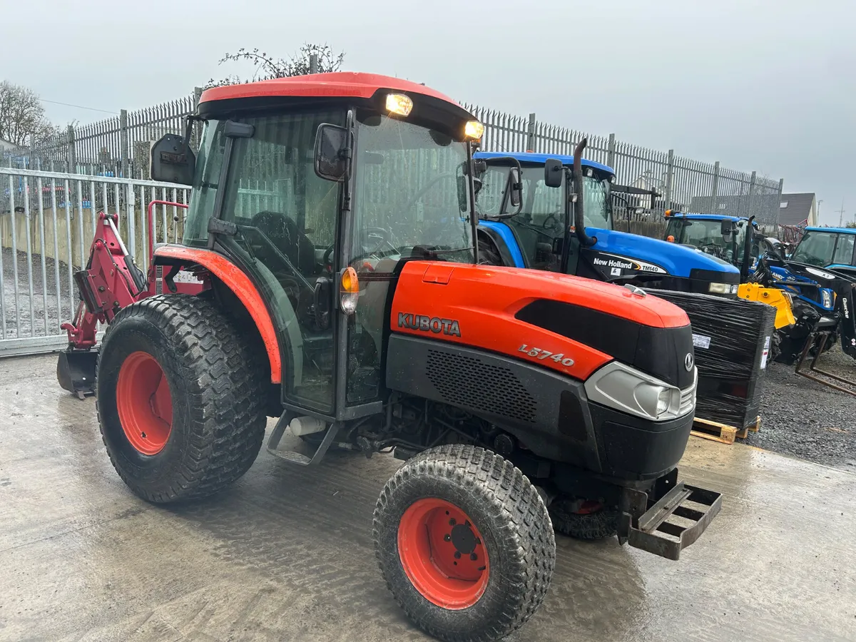 Kubota L5740 Compact Tractor - Image 3