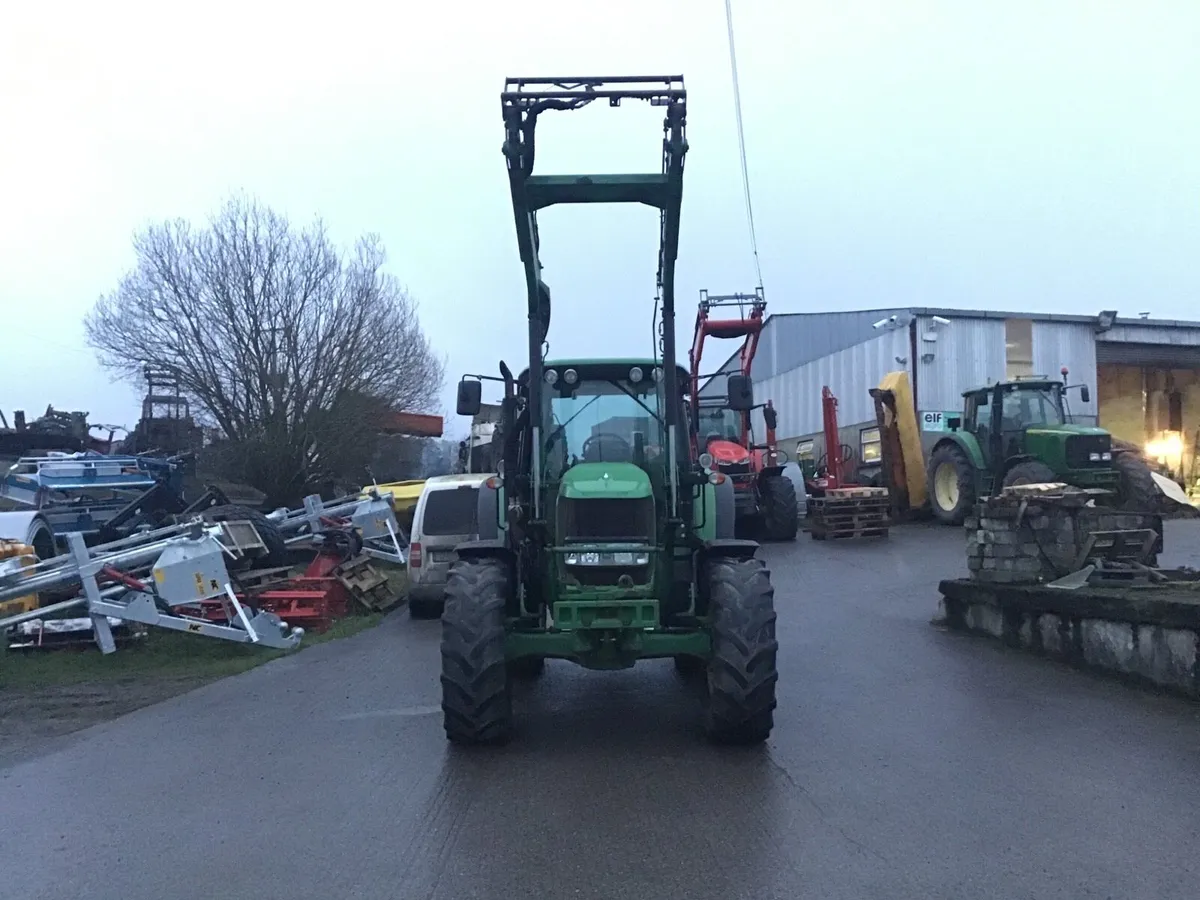 John Deere 6530 Premium With Loader - Image 3
