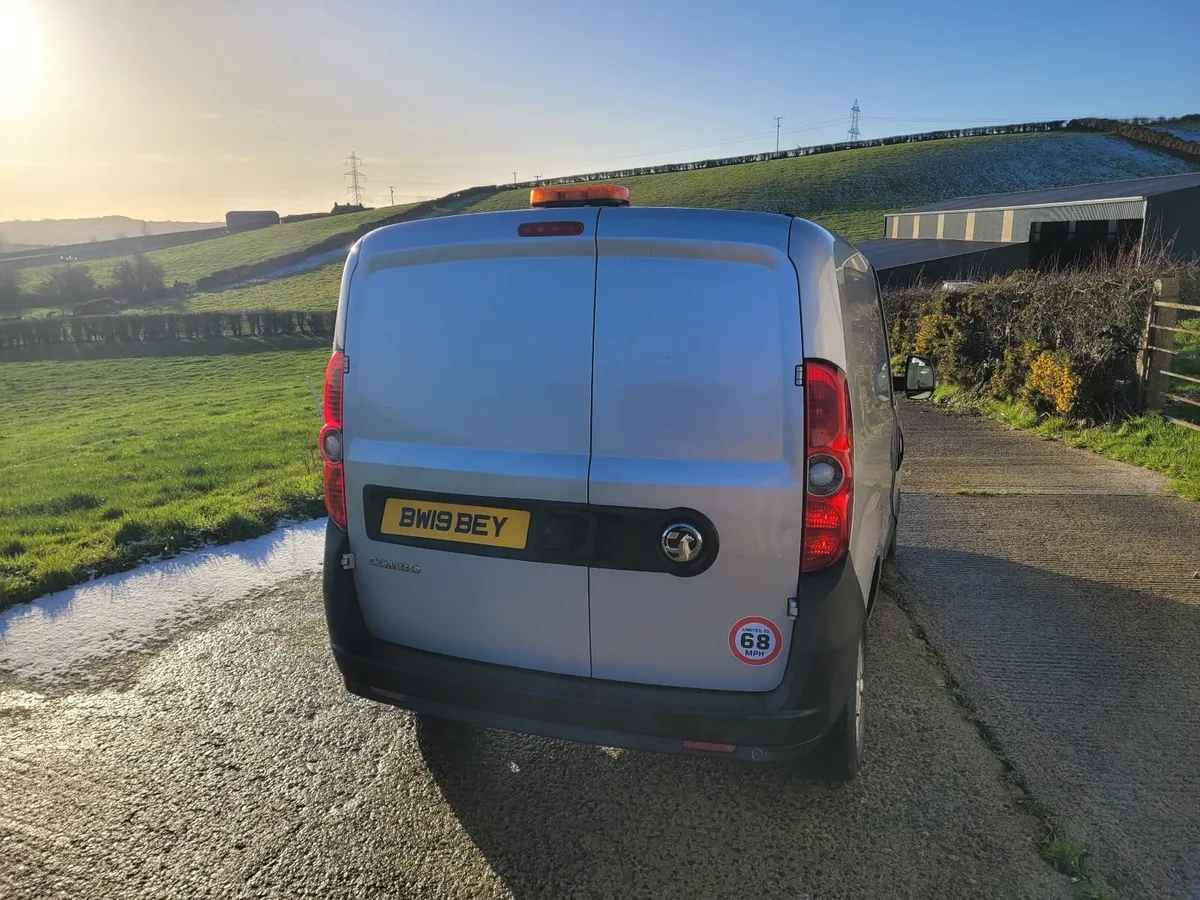 Vauxhall Combo 2019 - Image 4