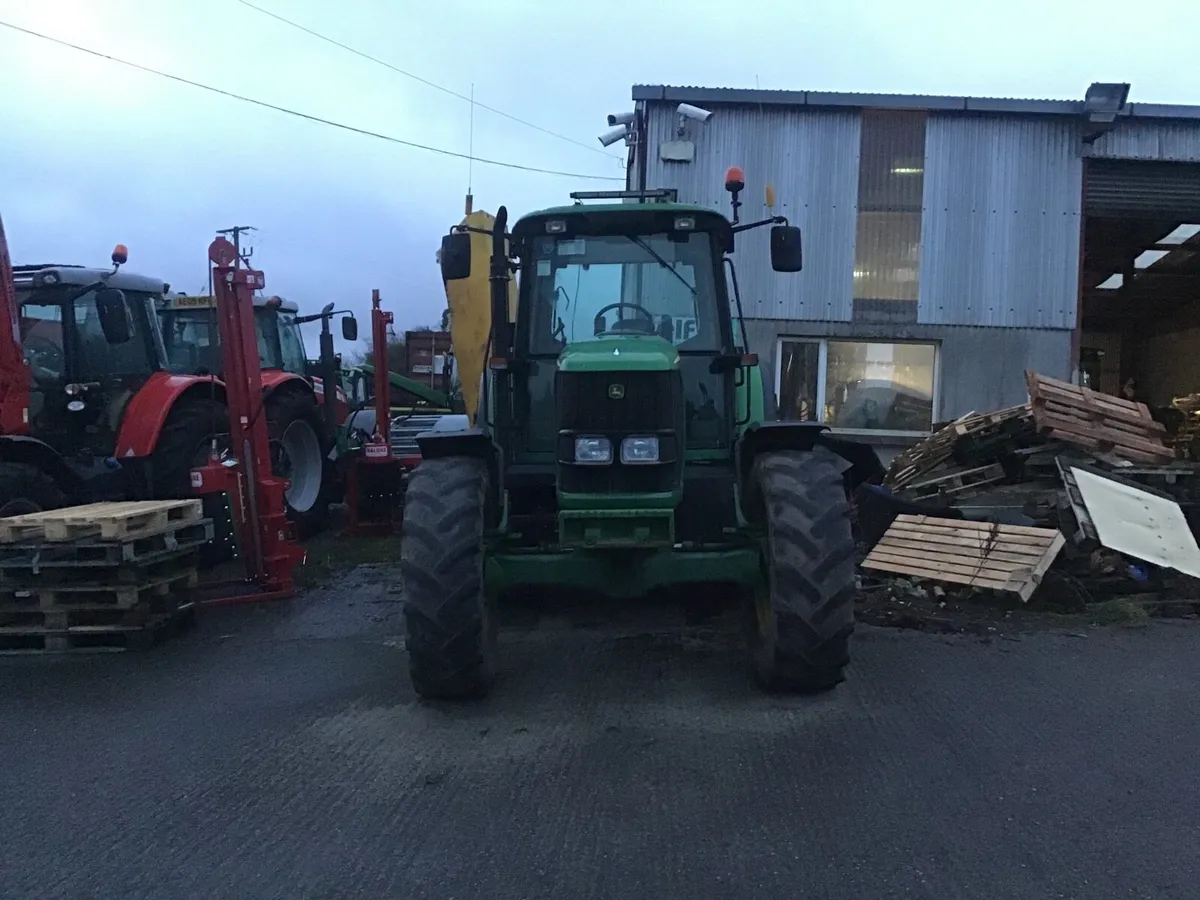 John Deere 6520 - Image 4