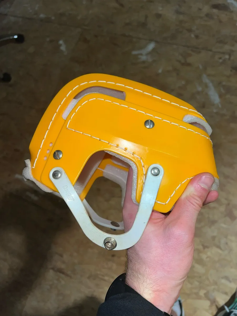 Yellow Cooper SK120 - Image 1