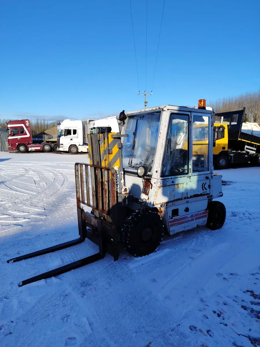 Kalmar 2 ton diesel forklift full cab container sp - Image 3