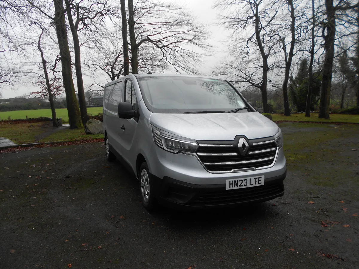 Renault Trafic 2023 - Image 1