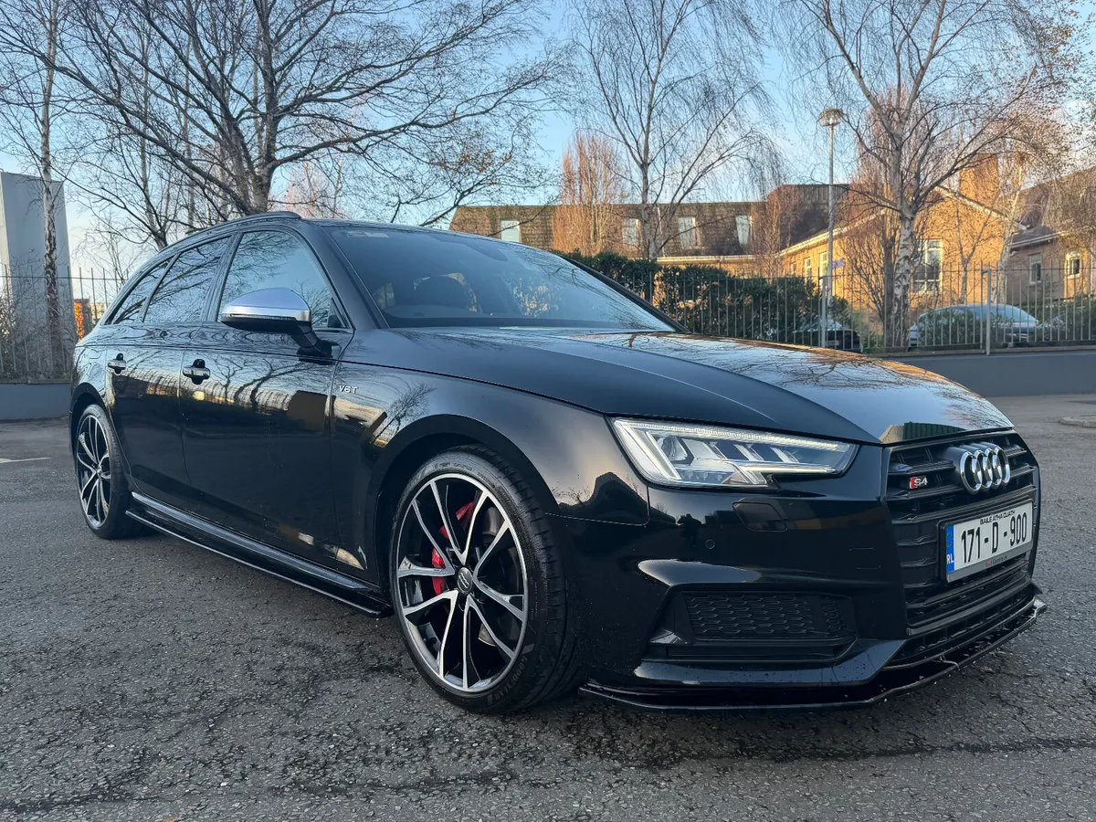 Audi S4 3.0 TFSI Turbocharged Triptronic 360 BHP - Image 1