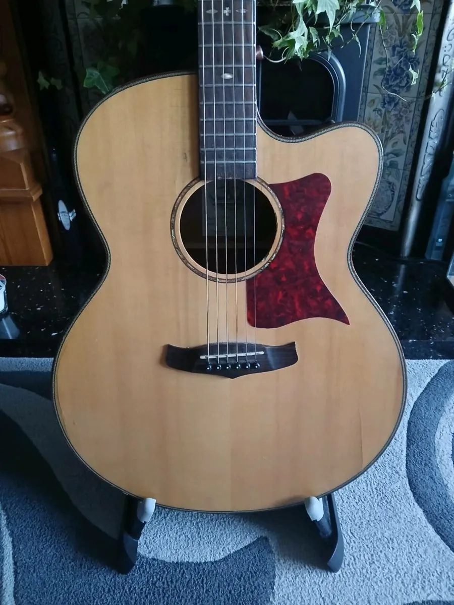 Tanglewood TW 155 ST Semi Acoustic guitar - Image 3