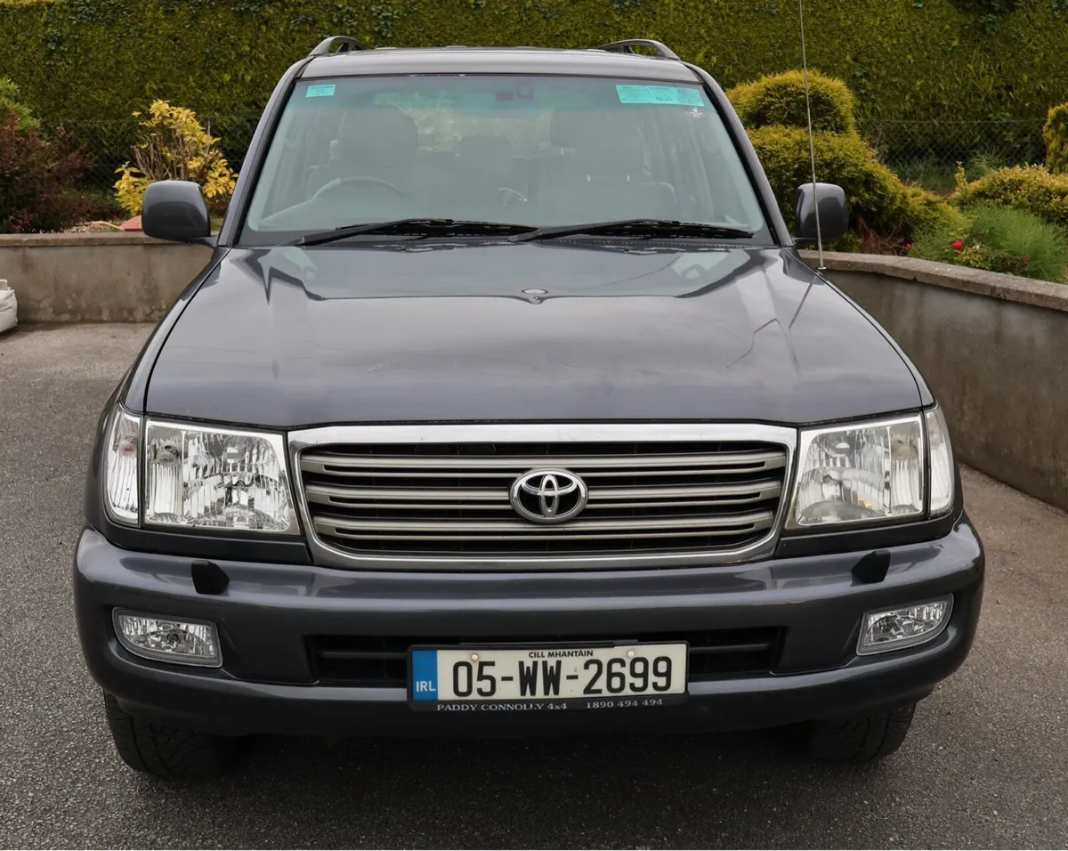 2005 Toyota Landcruiser Amazon - Image 1