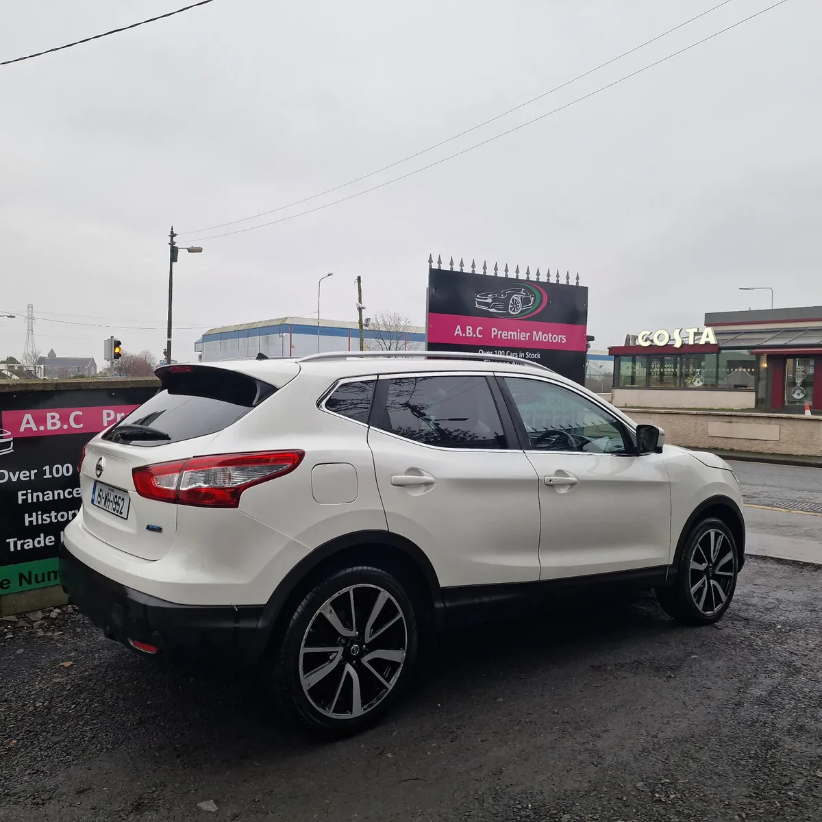 Nissan Qashqai 2015 - Image 2