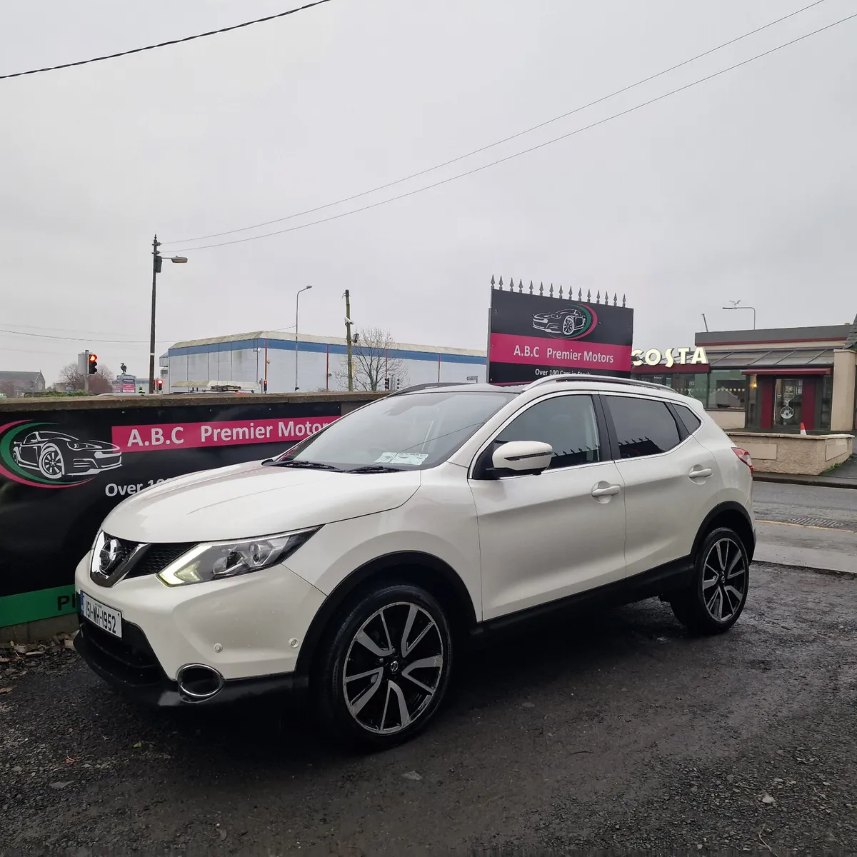 Nissan Qashqai 2015 - Image 4