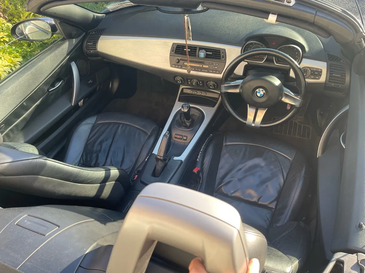 Bmw z4 - Image 2