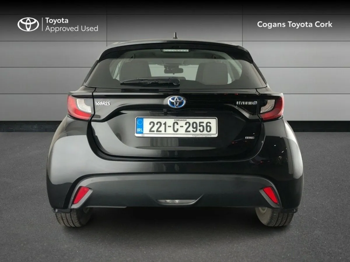 Toyota Yaris 1.5 - Image 4