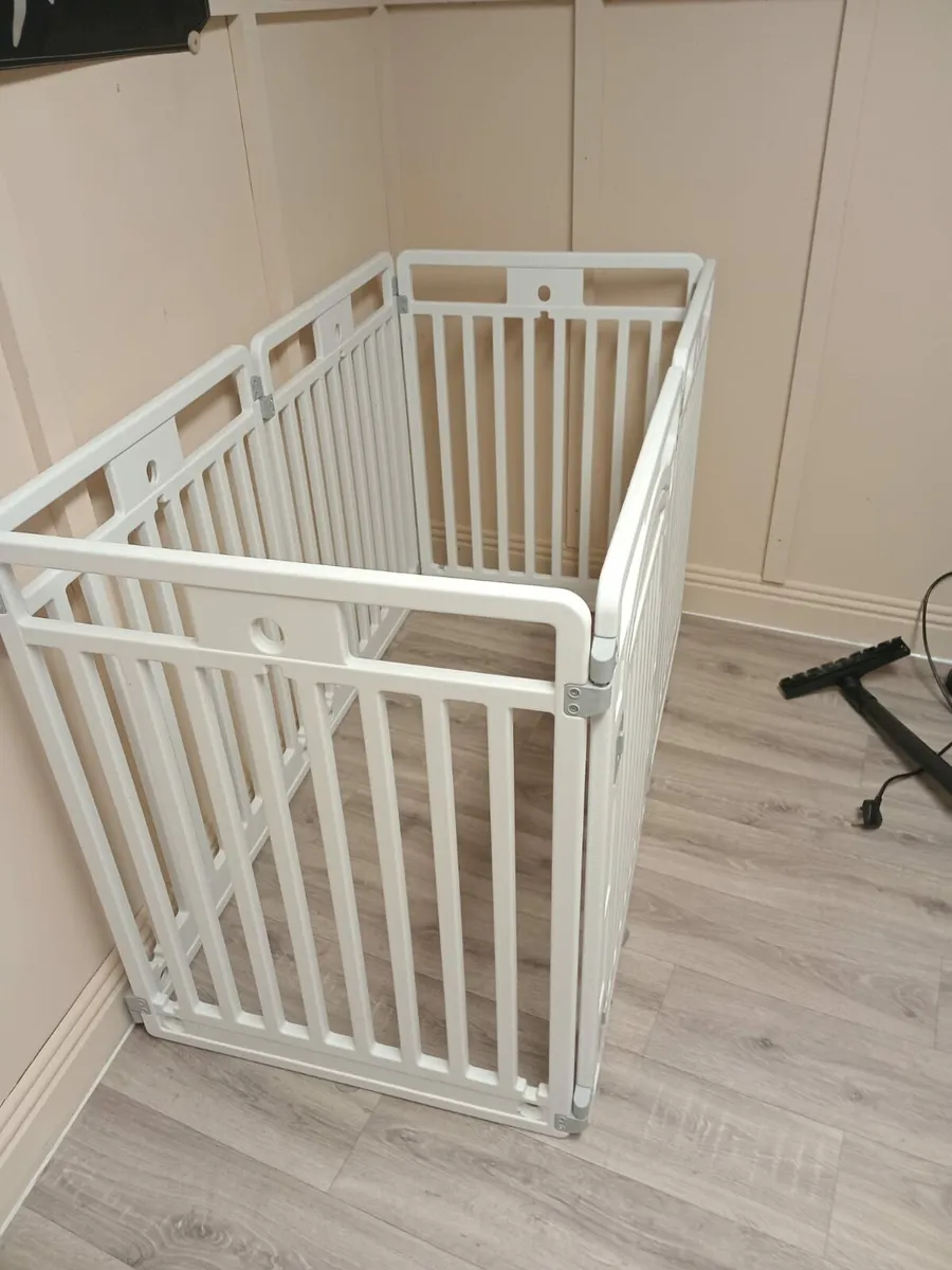 New dog pen - Image 2