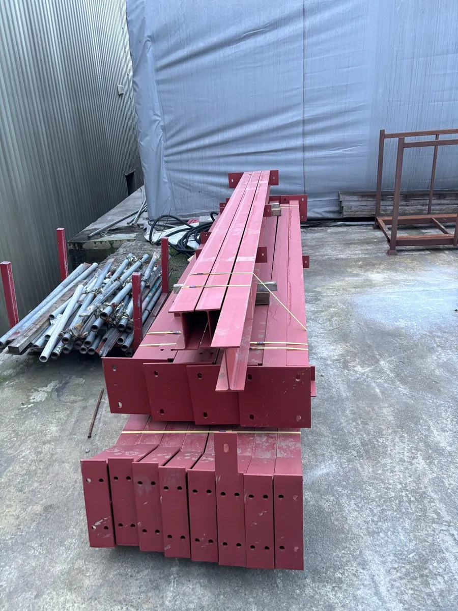 47x30ft steel frame shed - Image 2