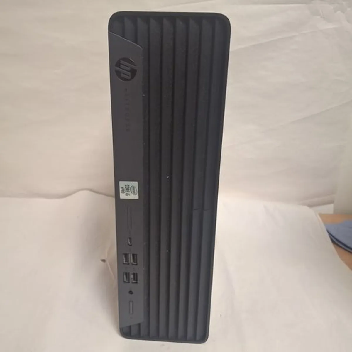 Hp Elitedesk 800 G6 Sff - I5-10500 | 32gb Ram | 1tb Ssd | 4gb Radeon Gpu | Windows 11 Pro | 2k Support - Image 2