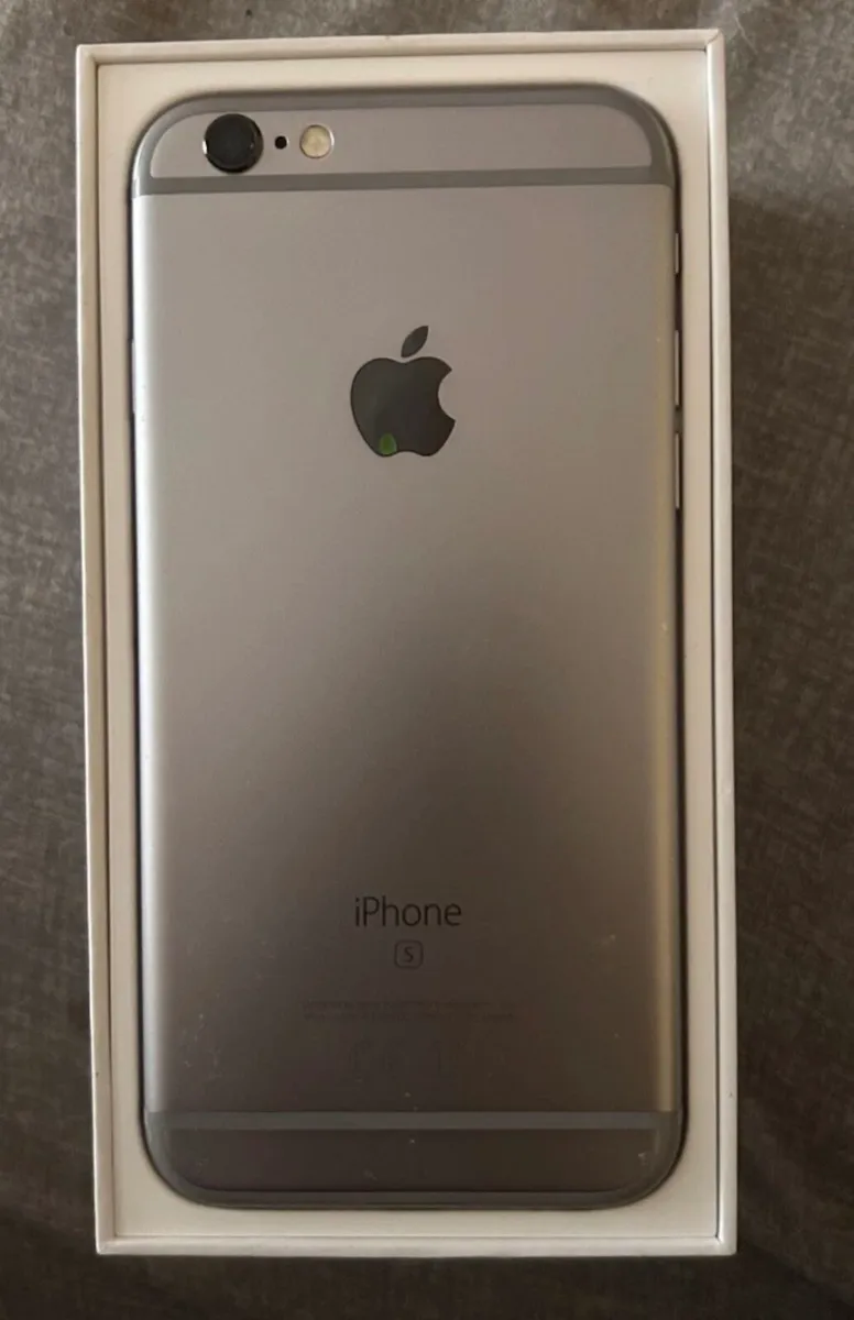 Like new in original box iPhone 6S with all extras - Image 2