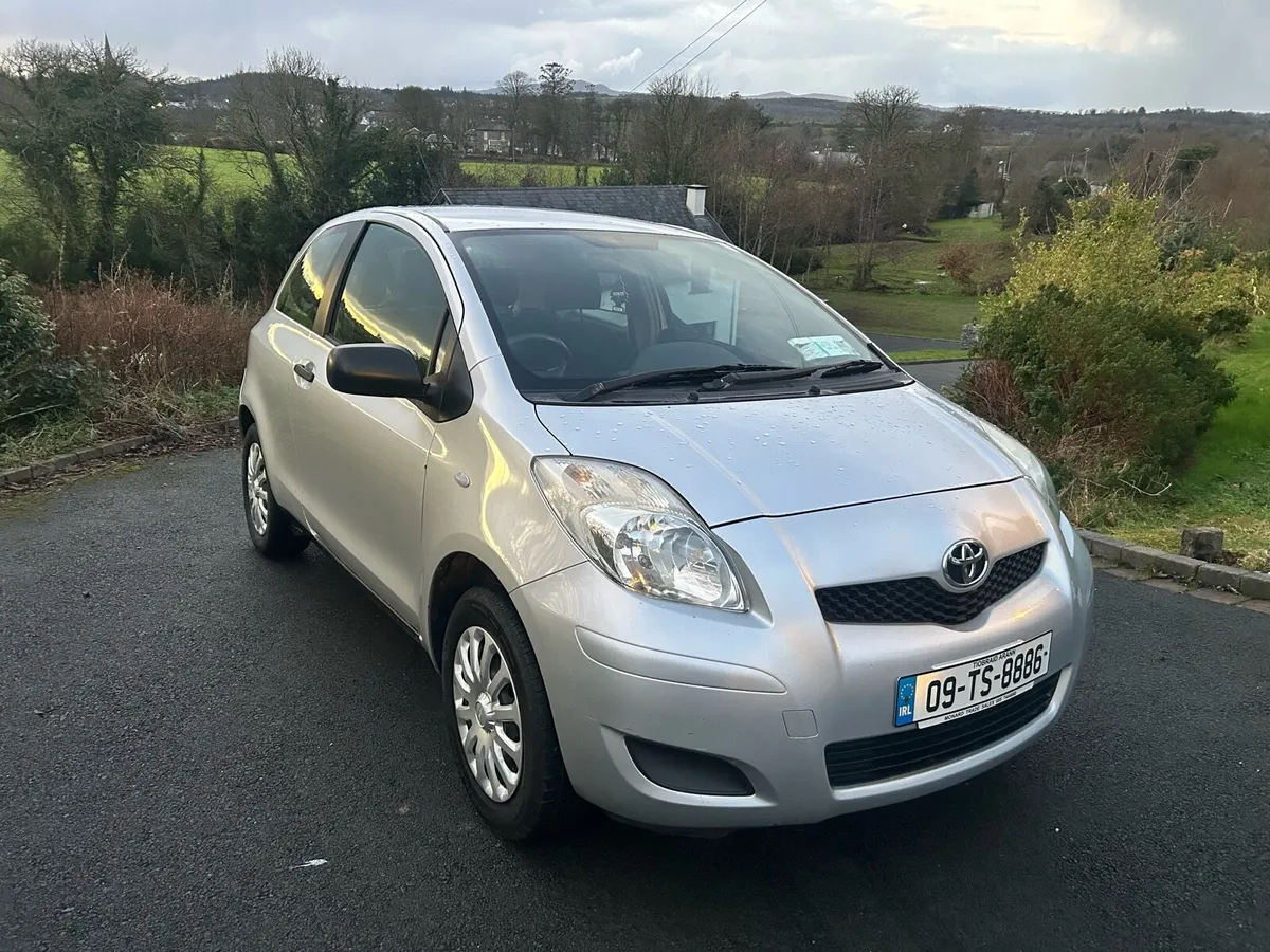 Toyota Yaris - Image 1