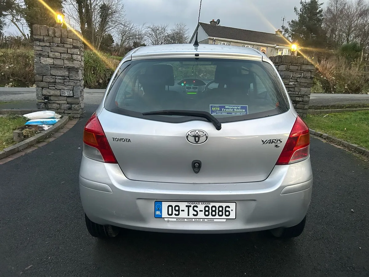 Toyota Yaris - Image 4