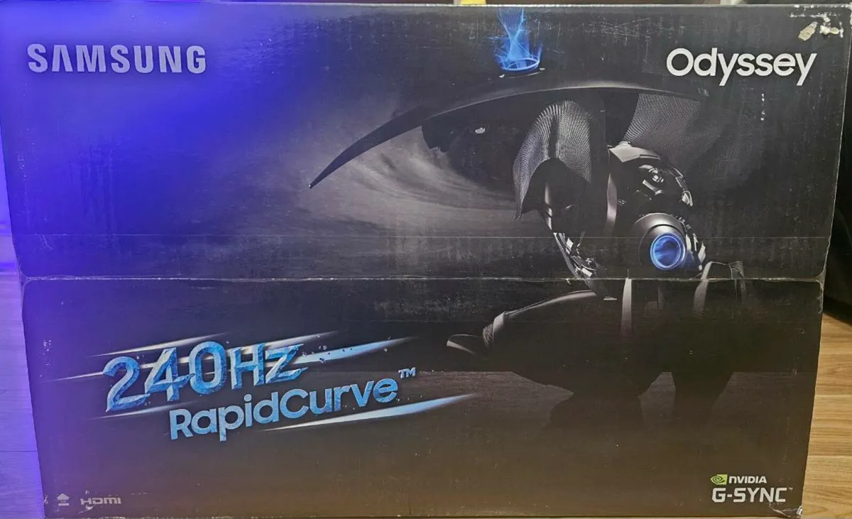 Samsung Odyssey 27"  240hz curved gaming monitor - Image 1