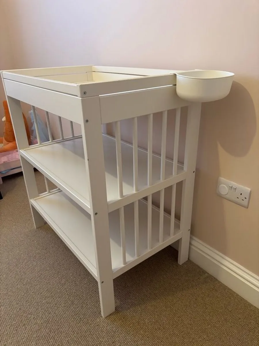 IKEA Gulliver Changing Table - Image 2