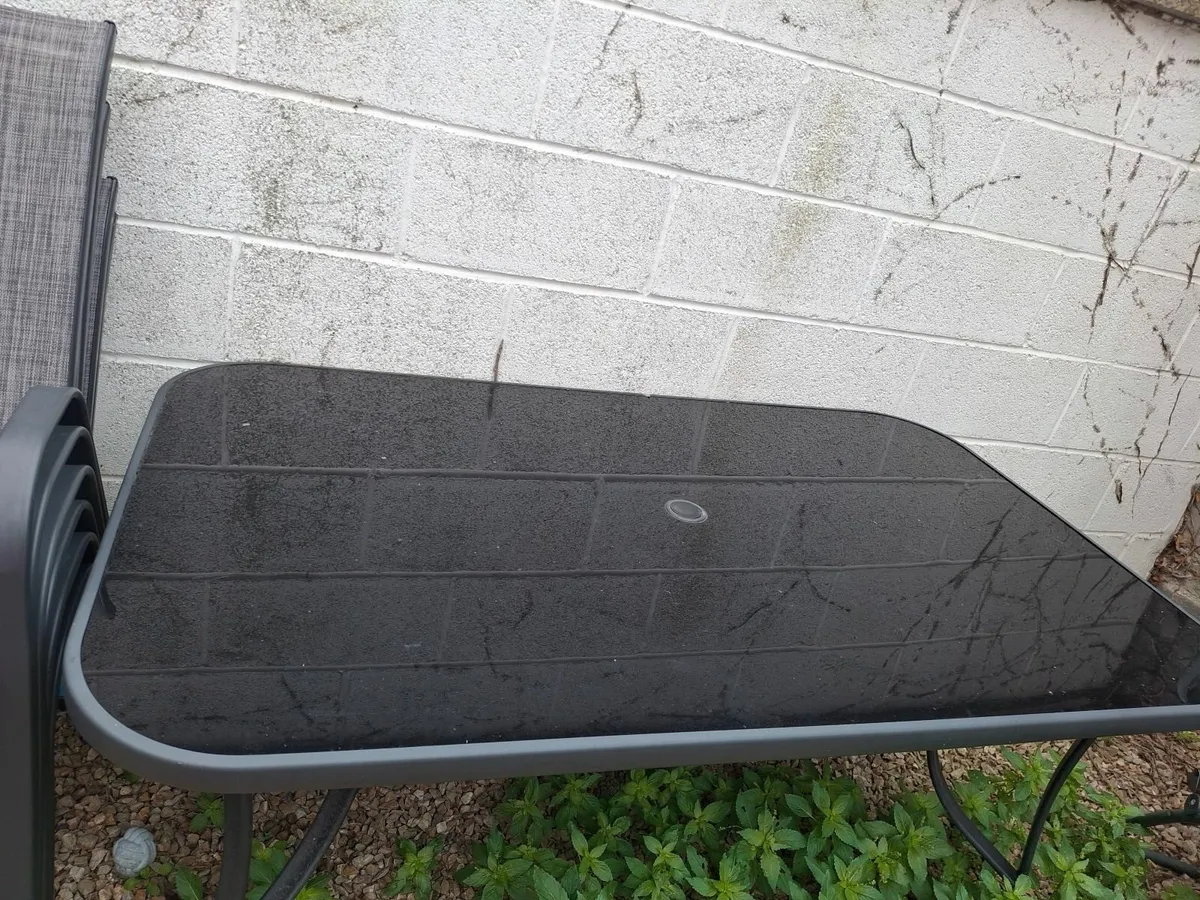 Garden table 6 chairs - Image 3