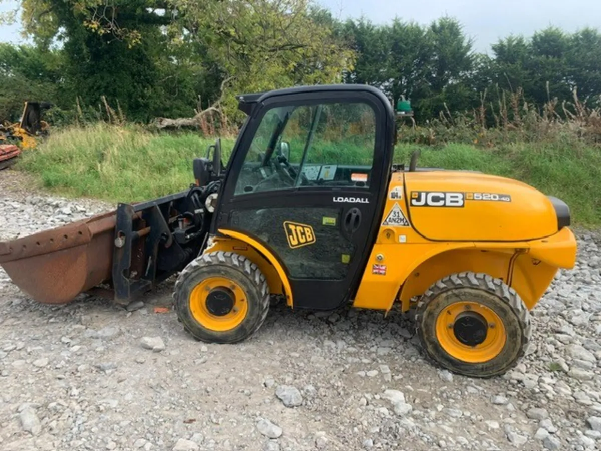 JCB 520-40 COMPACT, 2015 - Image 1